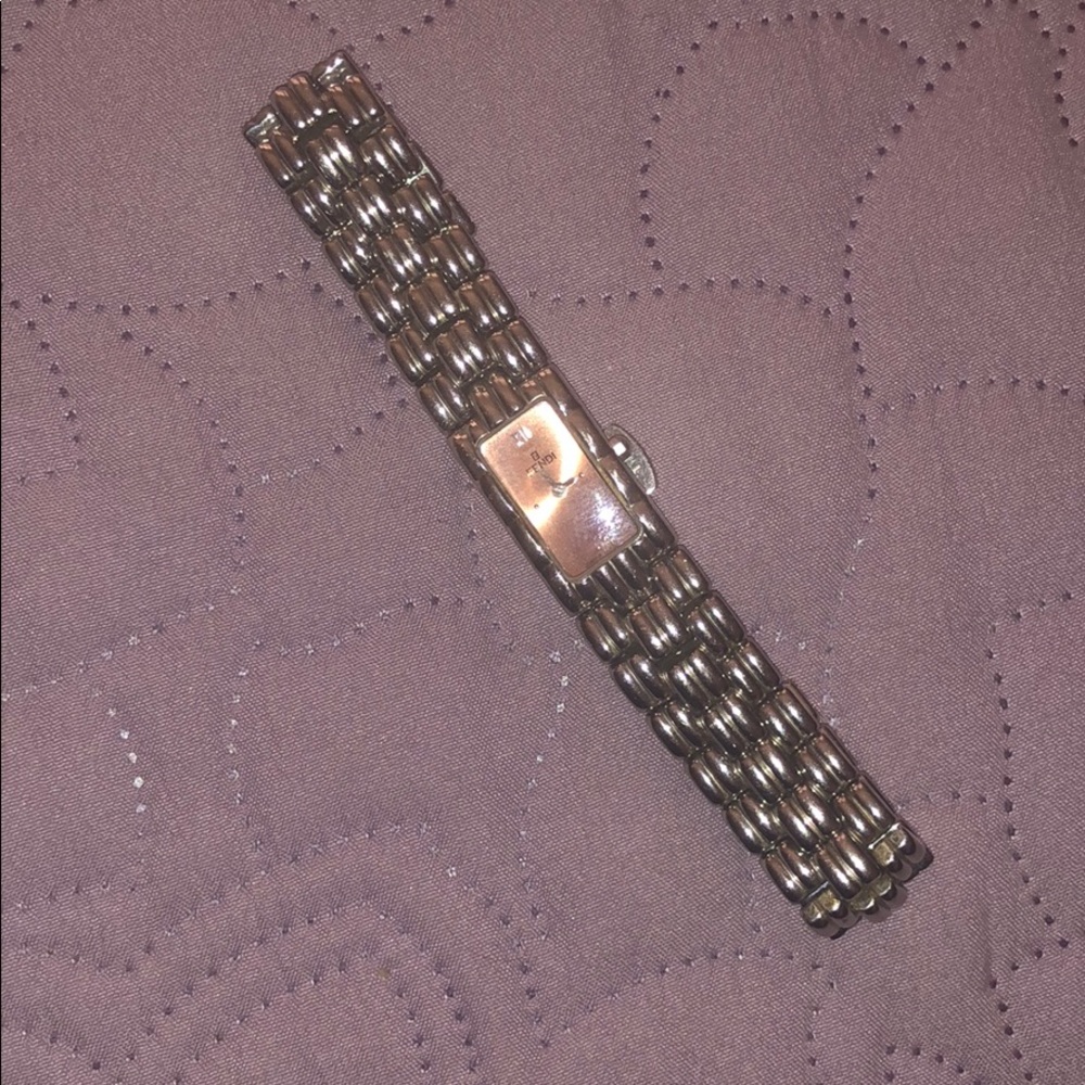 Fendi Vintage Wristwatch Silver Mauve - Elegant